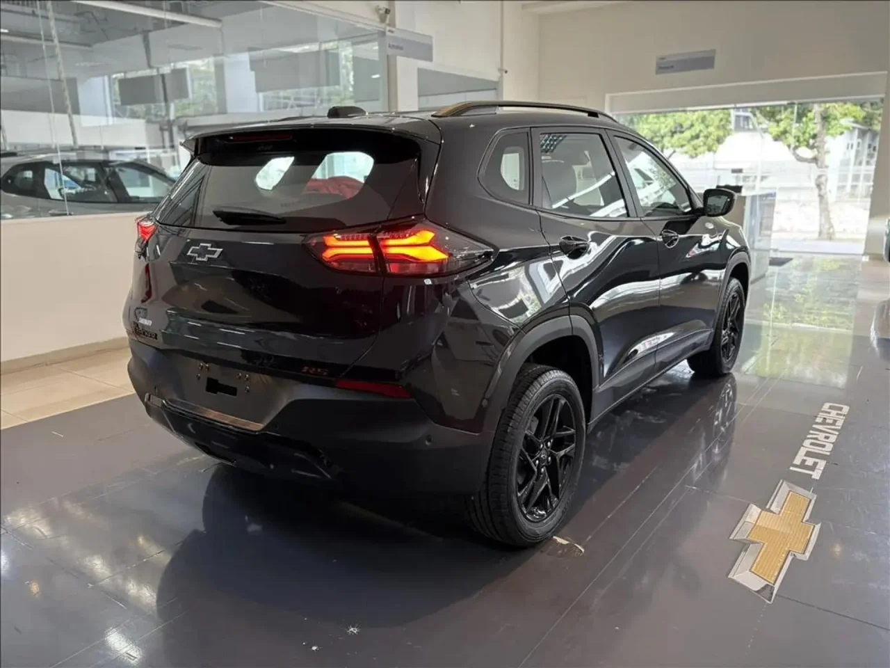 Chevrolet Tracker RS fica até R$ 18 mil mais barato para CNPJ em fevereiro