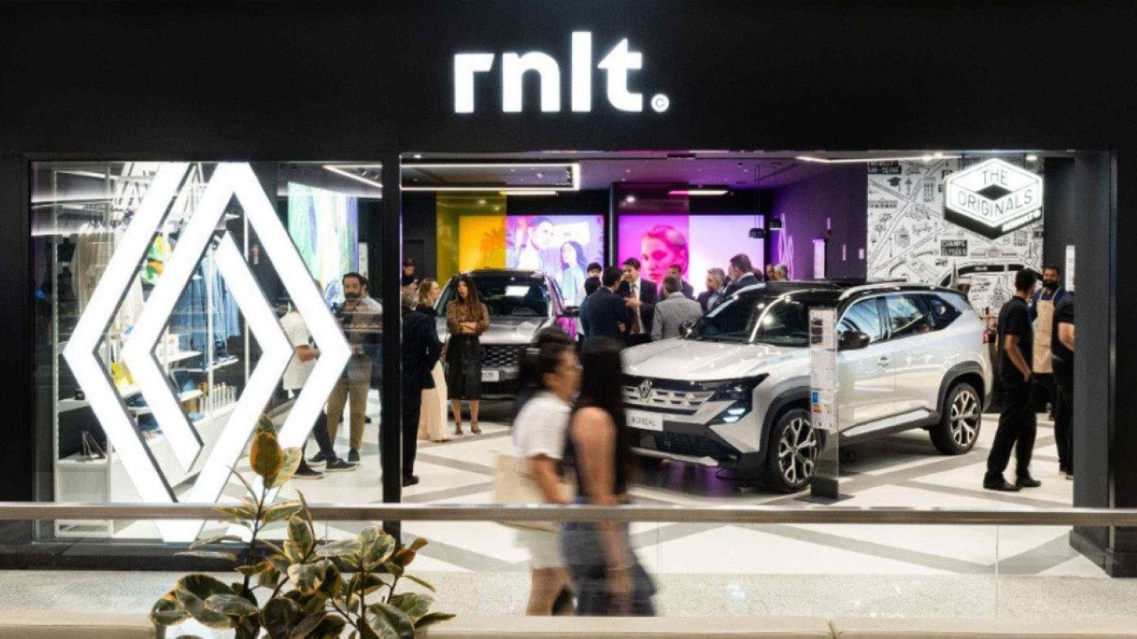 Renault inaugura segunda loja conceito no Brasil e apresenta novo Koleos ao público