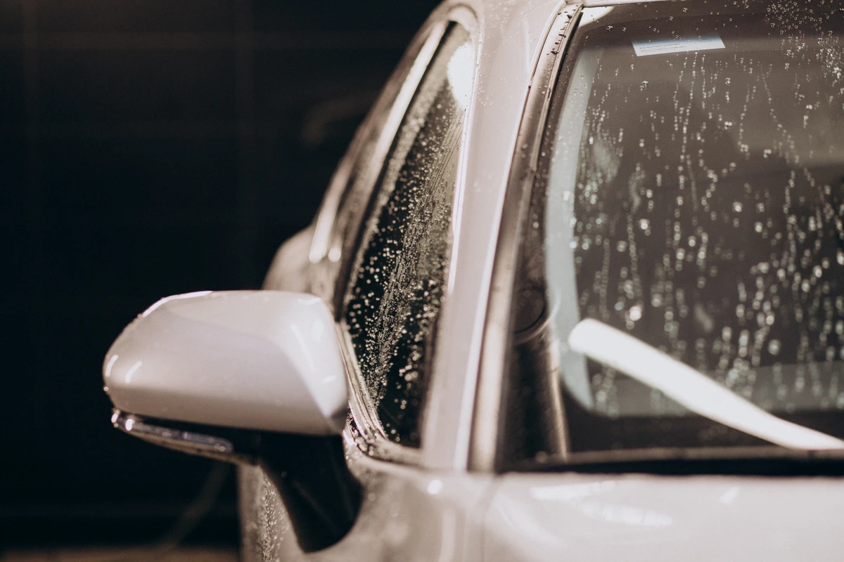 Lavar o carro toda semana é exagero? Saiba a frequência ideal