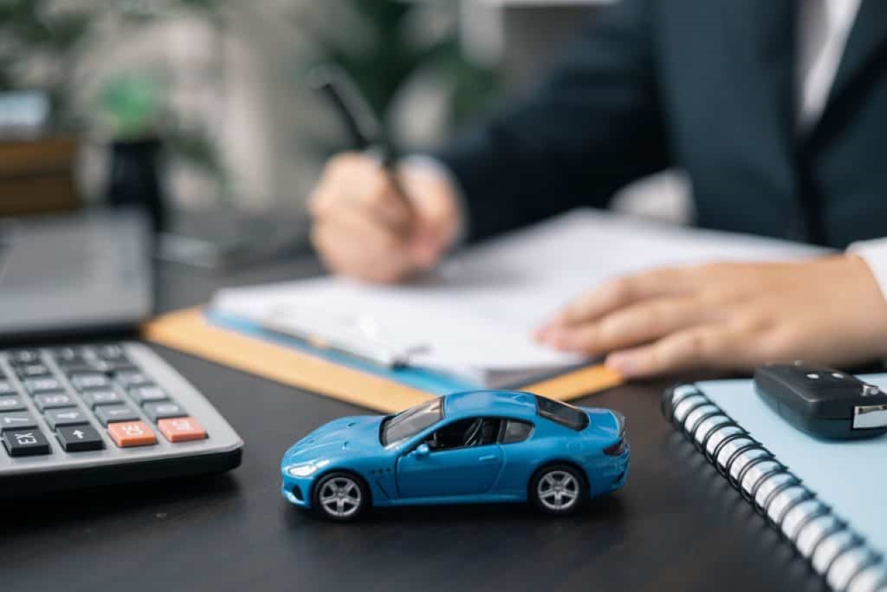Assinatura de carro compensa em 2026? Veja os prós e contras