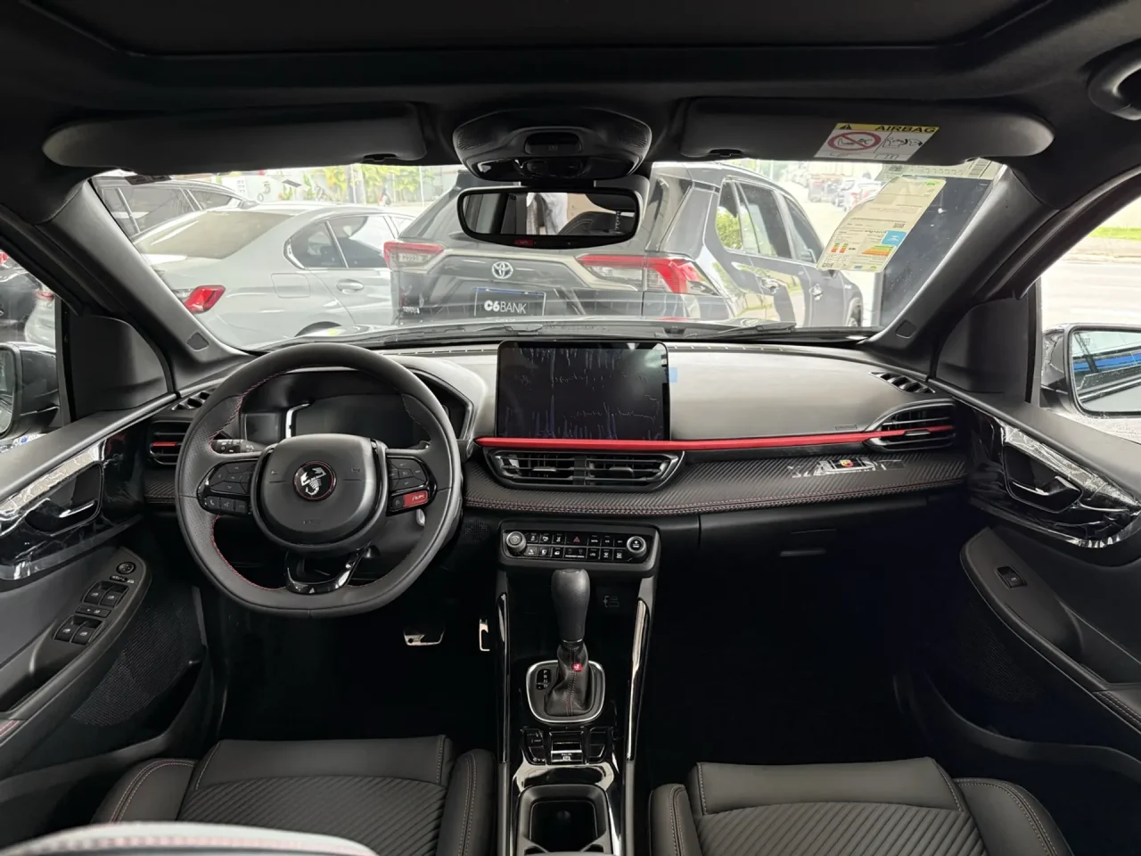 Fiat aplica desconto de R$ 13.940,00 no Fastback Abarth 2026 para PcD