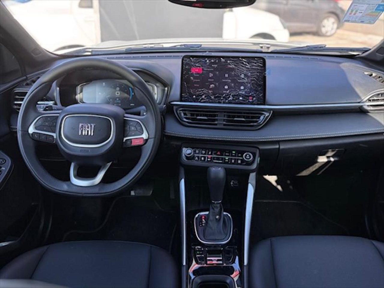 Fiat corta R$ 24.000,00 do Fastback Impetus Híbrido 2026 em oferta para PcD