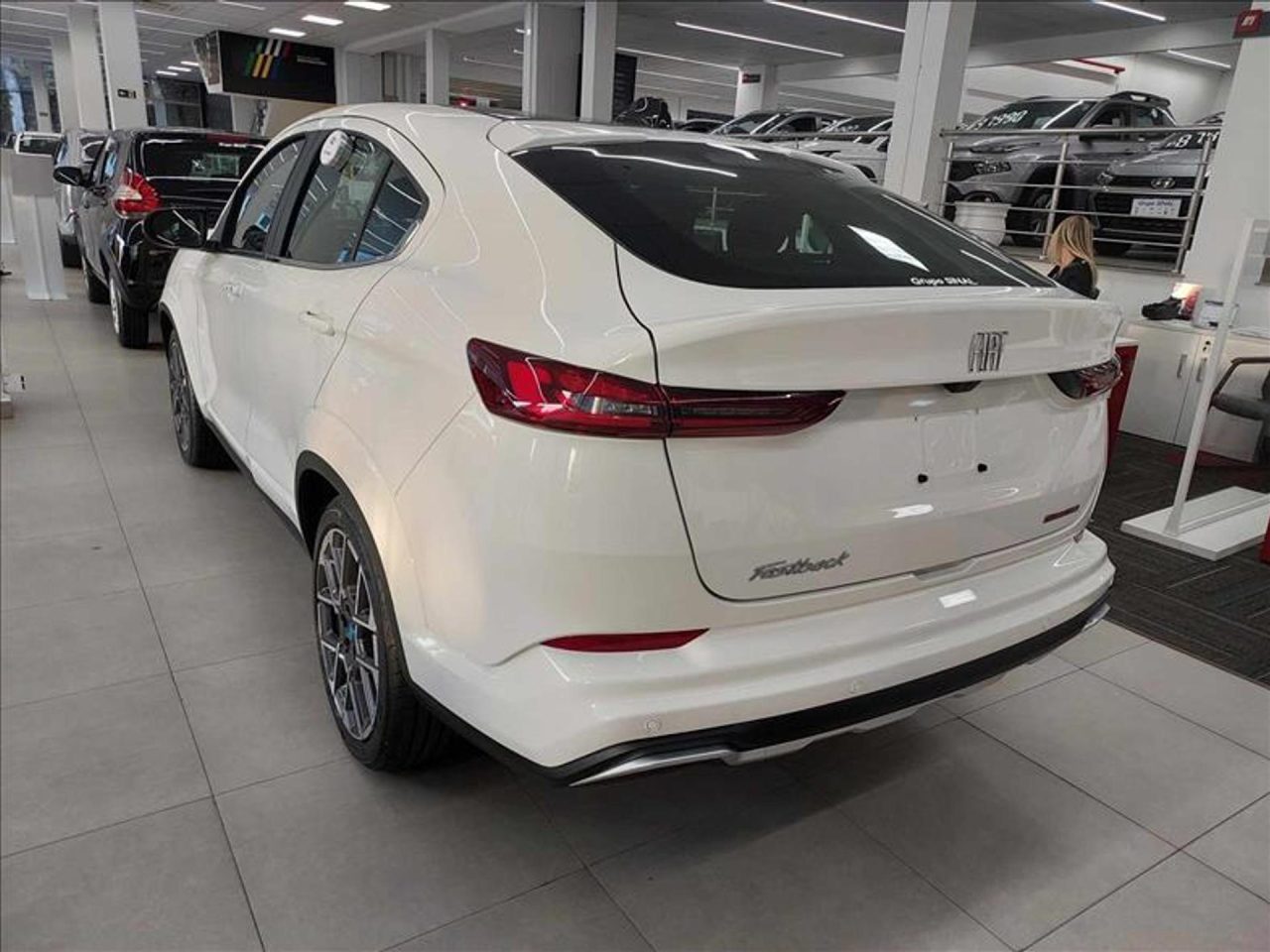 Fiat libera Fastback Limited 2026 com desconto de R$ 28,7 mil para PcD em fevereiro