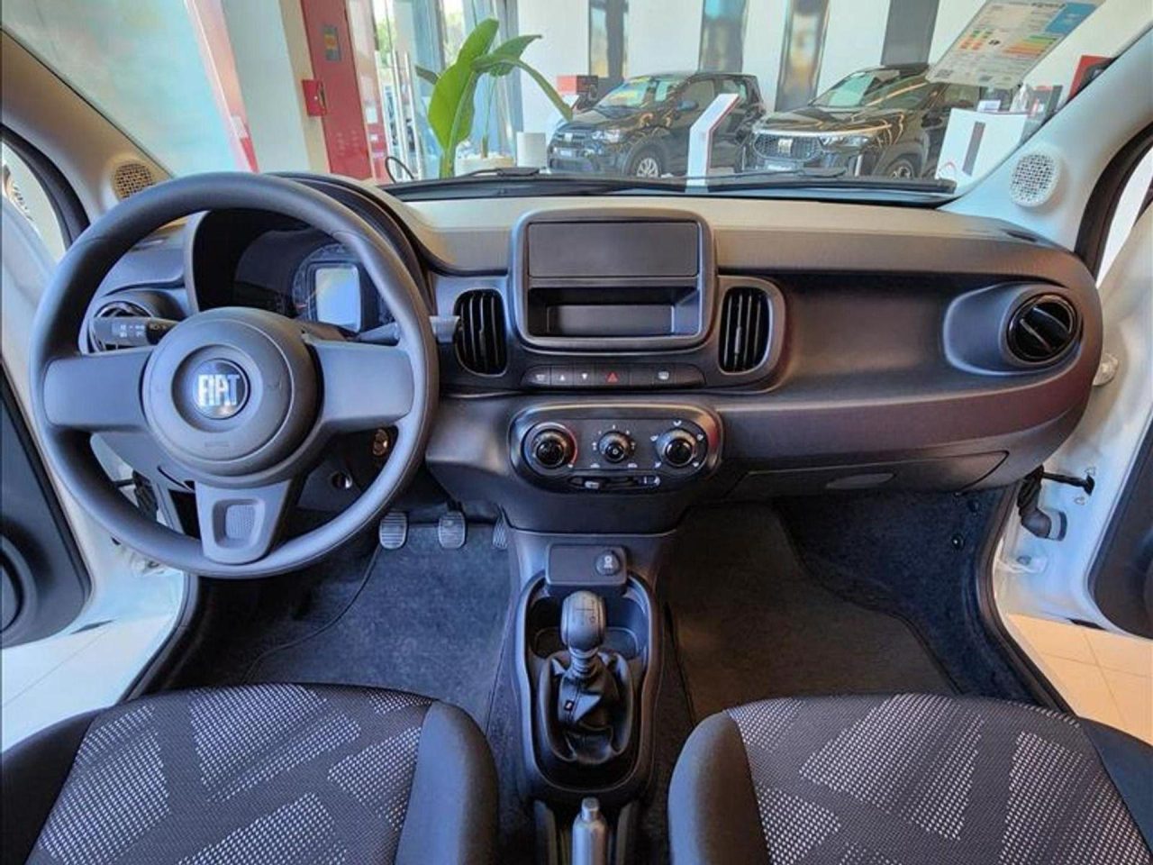 Fiat Mobi surpreende com alta de 77% e entra no top 3 em fevereiro