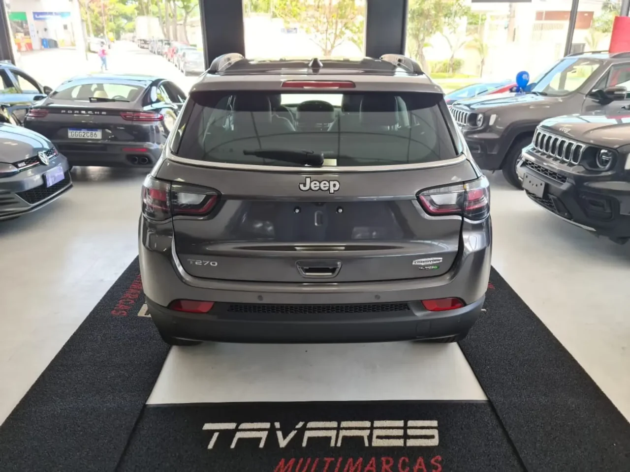 Jeep aplica desconto de R$ 30.900,00 no Compass Longitude 2026 para CNPJ