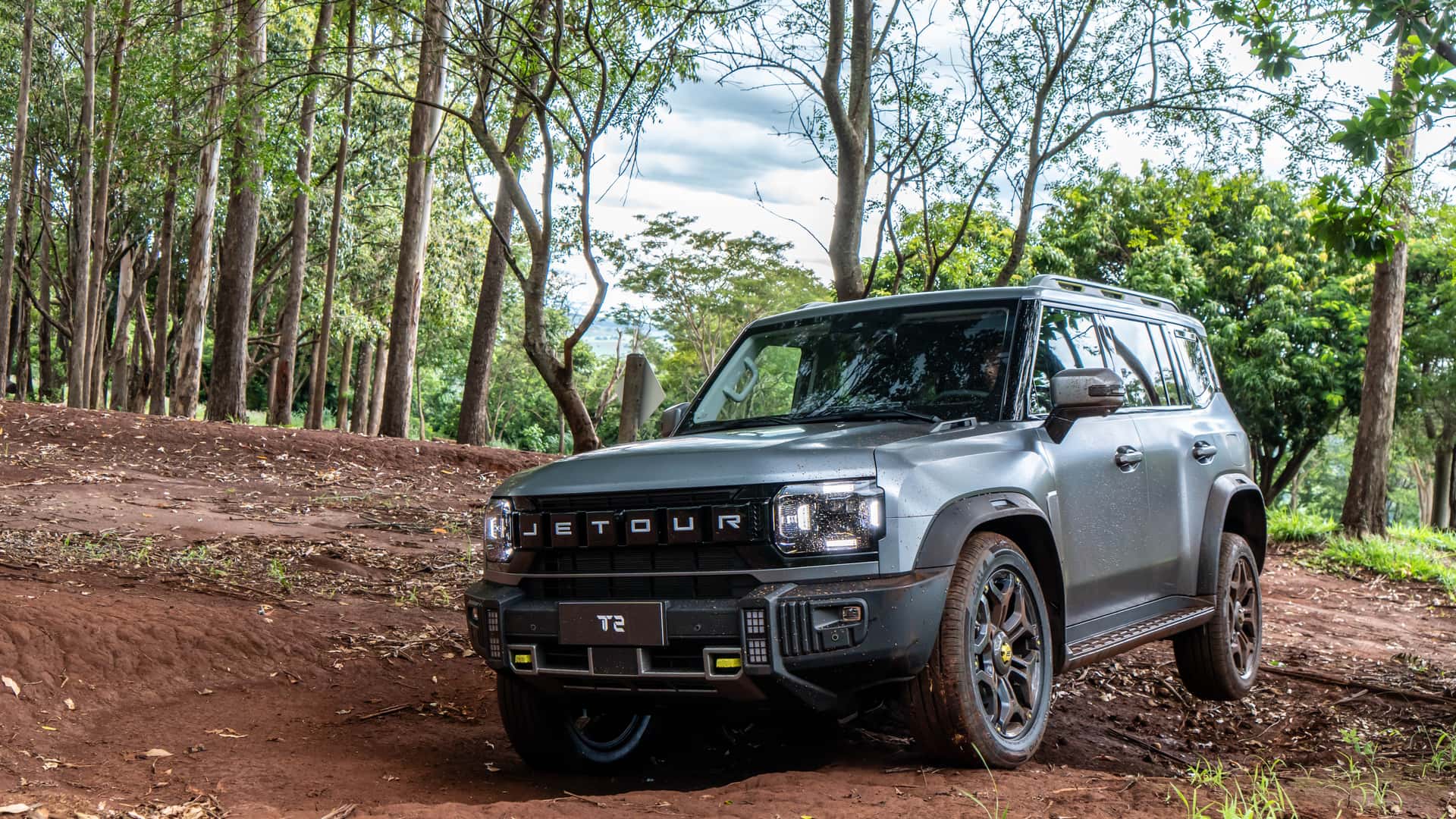 Jetour mira fábrica no Brasil e anuncia seis modelos para estrear ainda este ano