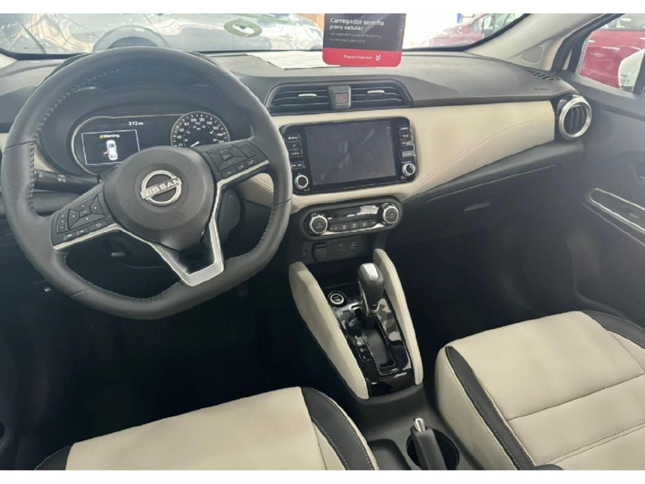 Nissan corta R$ 22.500,00 do Versa Exclusive 2026 em oferta para PcD