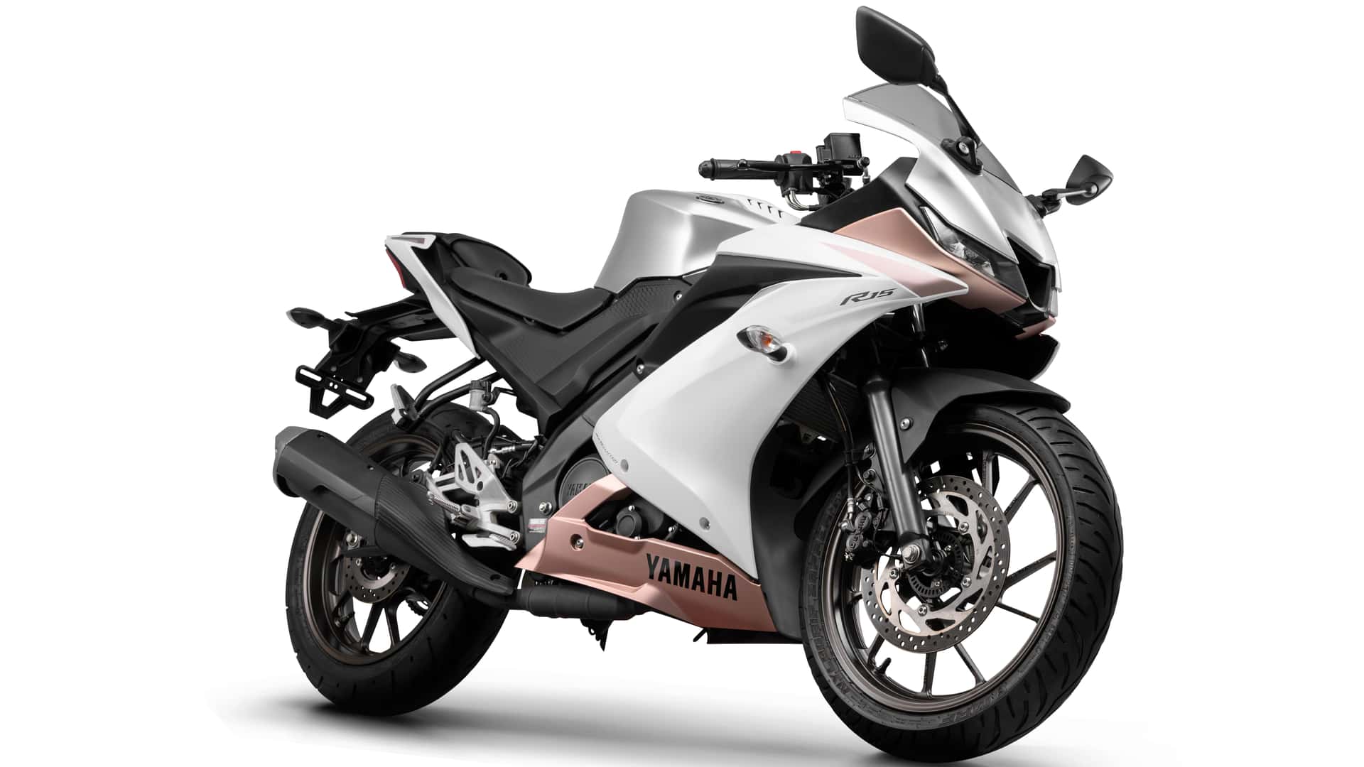 Nova versão da Yamaha R15 2026 estreia no Brasil: veja preço e mudanças