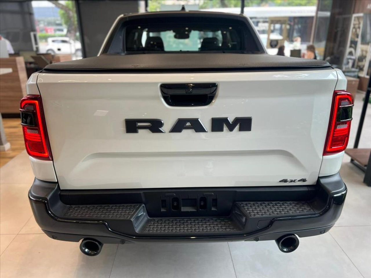 Ram Rampage RT 2026 fica R$ 31 mil mais barato para CNPJ em fevereiro