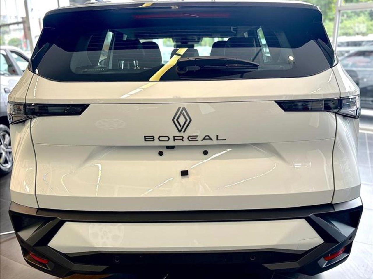 Renault Boreal começa a ser vendido com desconto generoso de R$ 15 mil