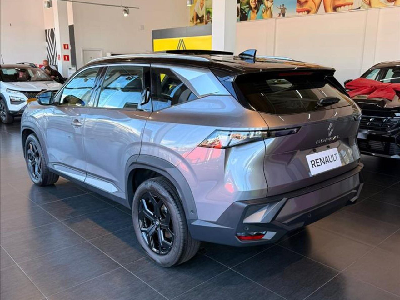 Renault Boreal Evolution 2026 entra em fevereiro com desconto de R$ 28.274