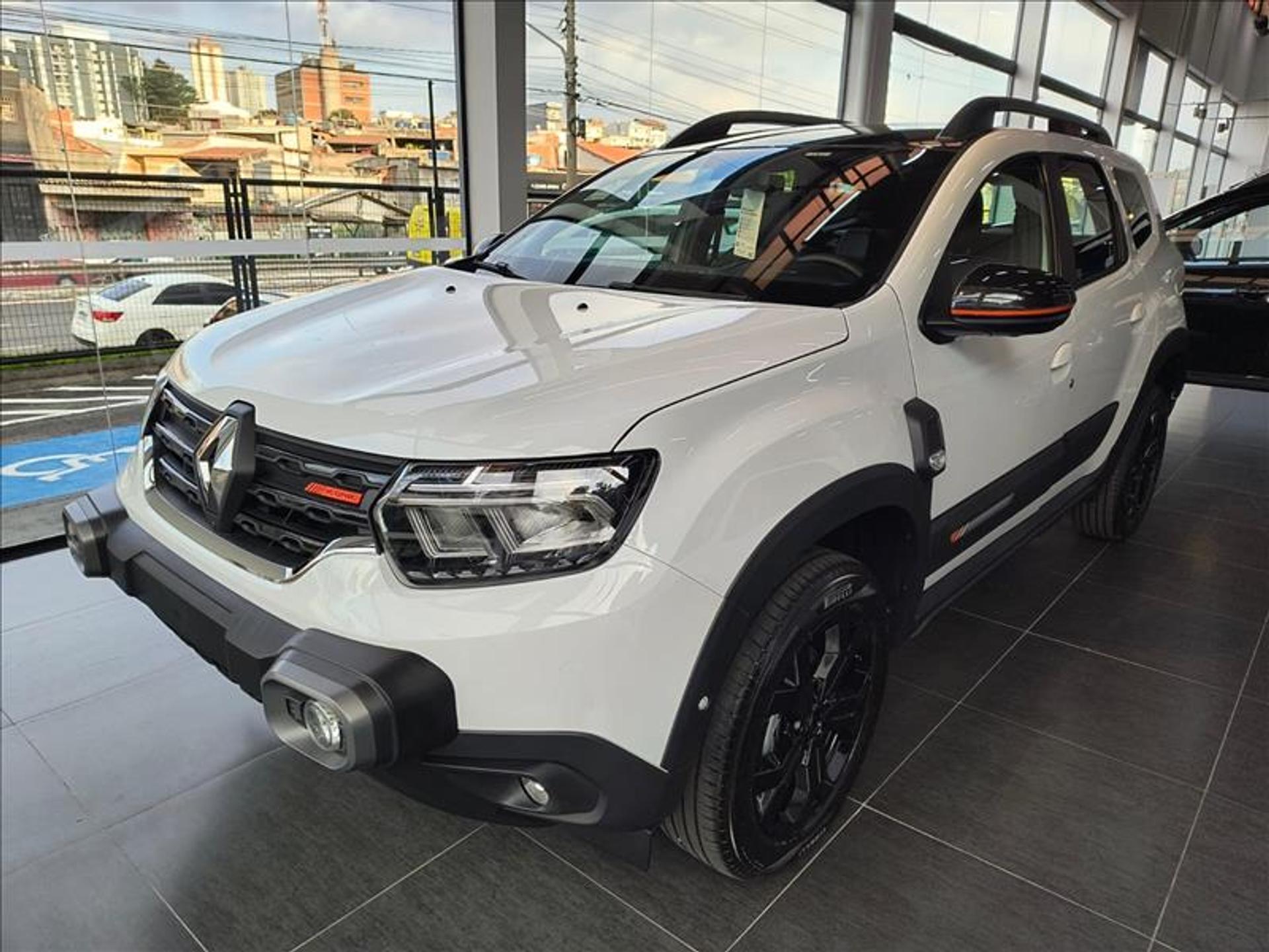 Renault libera Duster Iconic Plus 2026 com desconto de R$ 35.055,03 para PcD em fevereiro