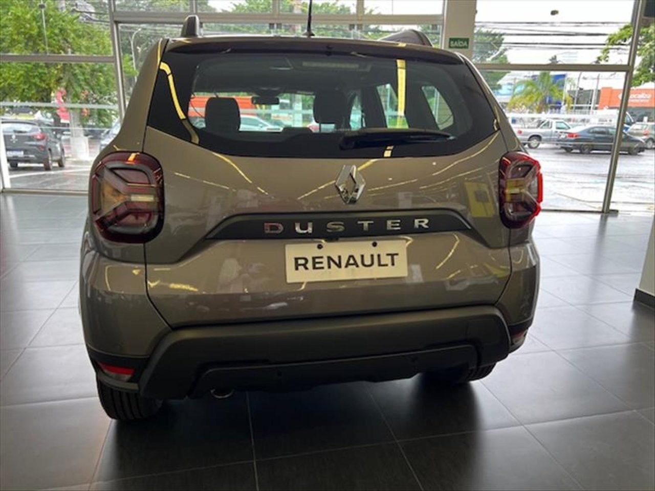Renault corta R$ 31.595,33 do Duster Intense Plus 2026 em oferta para PcD