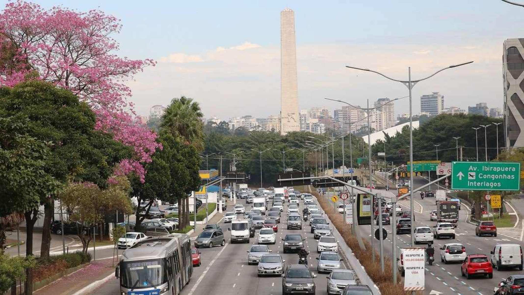 Prefeitura de SP cancela rodízio durante o Carnaval; veja o que muda