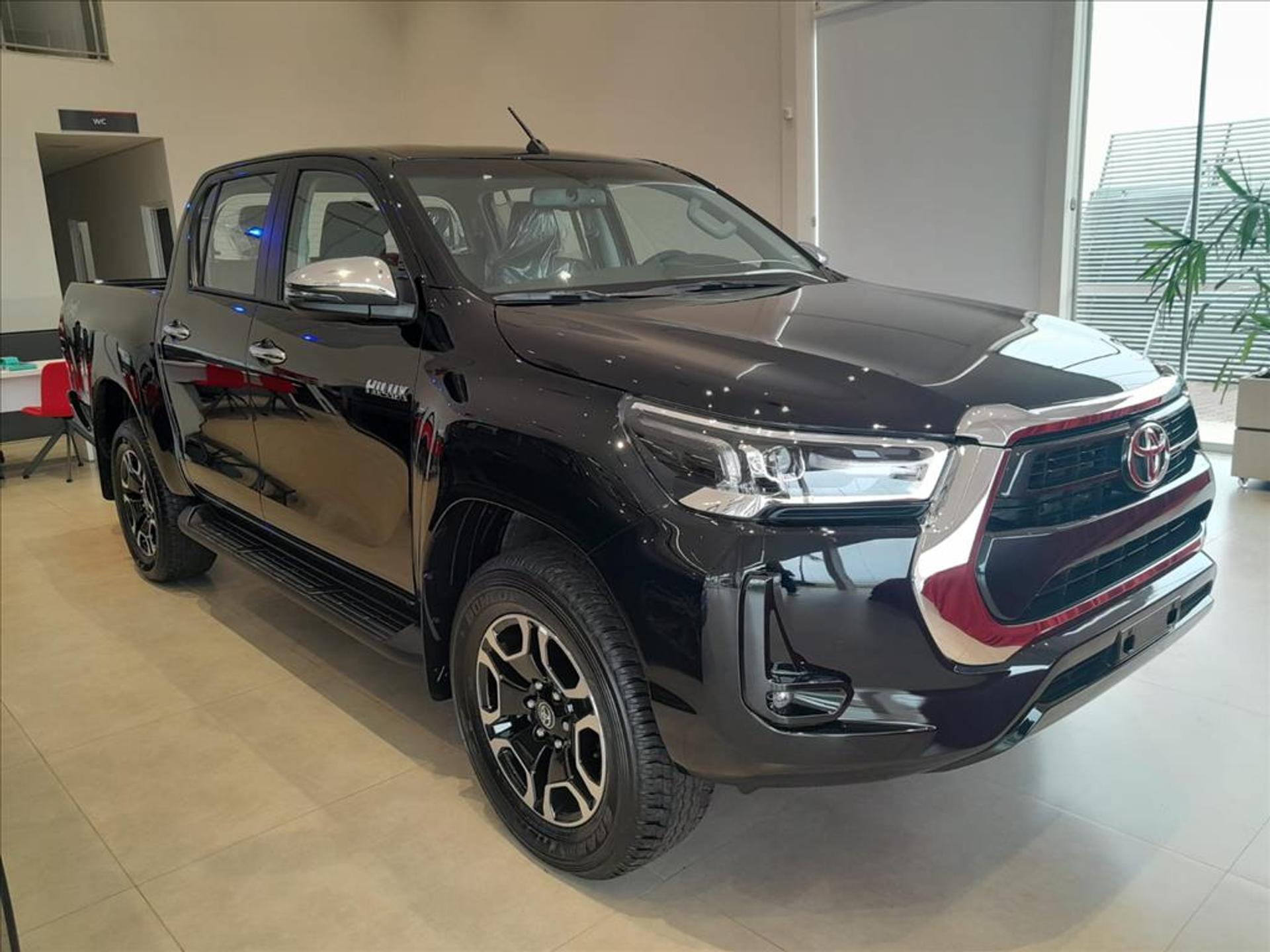 Toyota corta R$ 56.478,00 da Hilux Power Pack MT 2026 em oferta para CNPJ