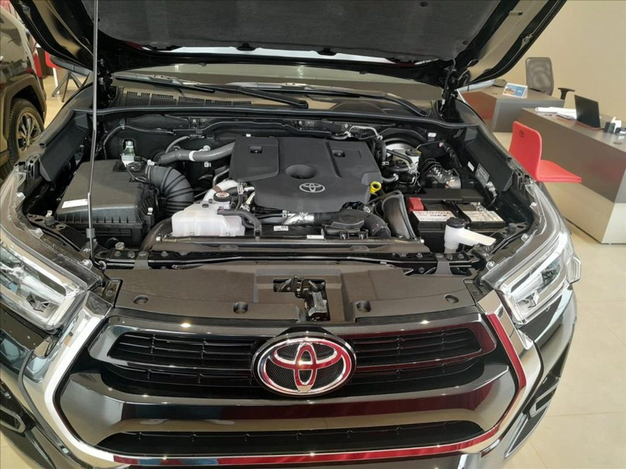 Toyota corta R$ 56.478,00 da Hilux Power Pack MT 2026 em oferta para CNPJ