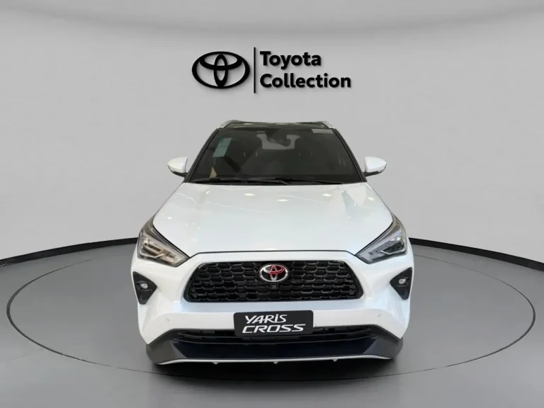 Toyota Yaris Cross 2026 tem consumo de até 21 km/l; veja preços e versões