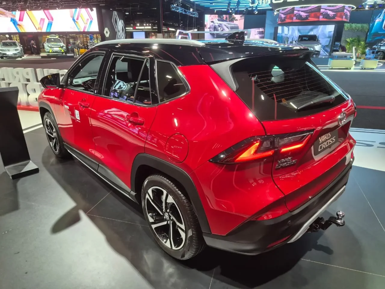 Toyota Yaris Cross cresce e deixa o CAOA Chery Tiggo 5X para trás em abril
