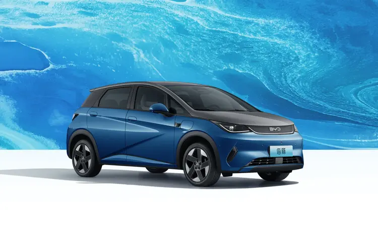 Geely EX2 começa 2026 no topo entre os hatches elétricos na China