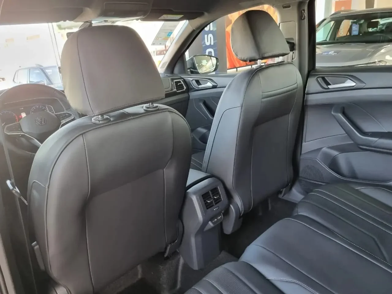 Volkswagen corta R$ 39.837,37 do T-Cross Highline 2026 em oferta para PcD