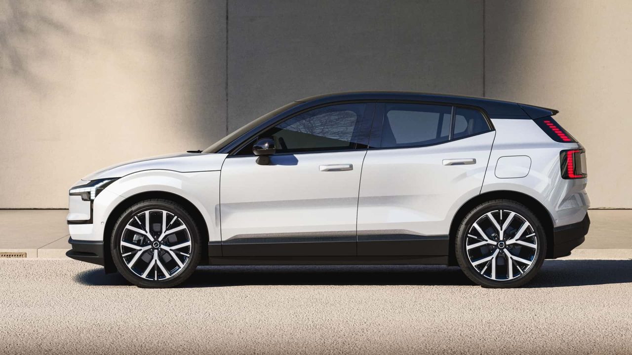 Mais barato? Volvo EX30 terá nova versão de 150 cv na Europa