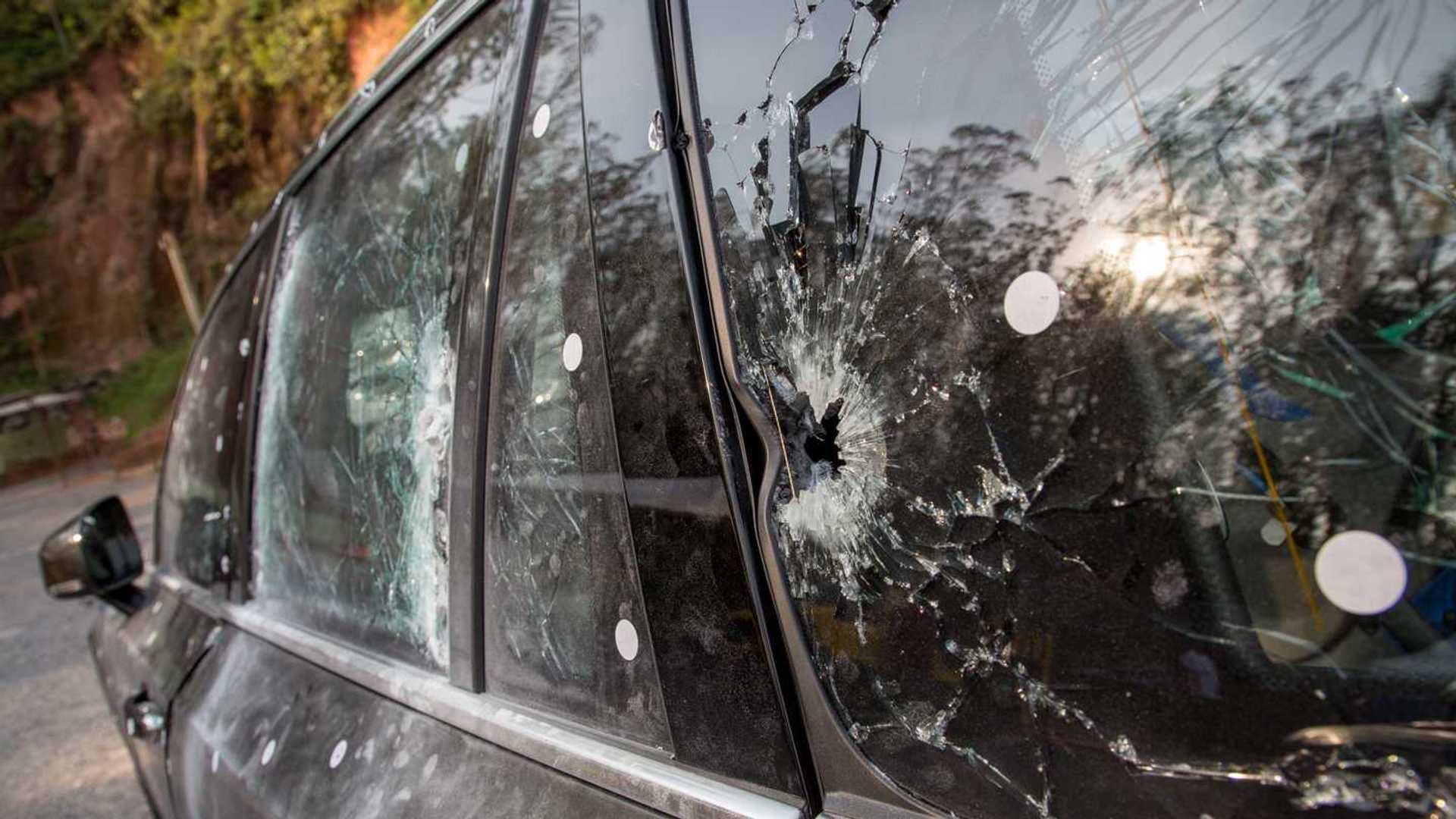 Blindagem automotiva deve passar por mudanças no país; entenda
