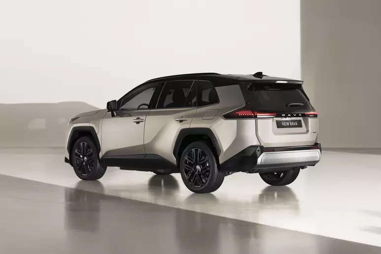 Toyota RAV4 confirmado no Brasil terá tecnologia híbrida flex inédita