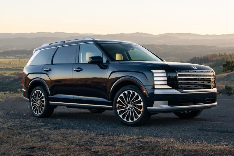 Hyundai interrompe vendas do Palisade 2026 após falha crítica no banco elétrico