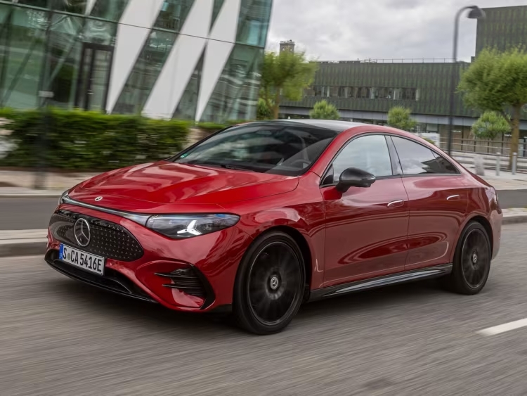 Mercedes-Benz mira tecnologia chinesa para seus futuros carros elétricos