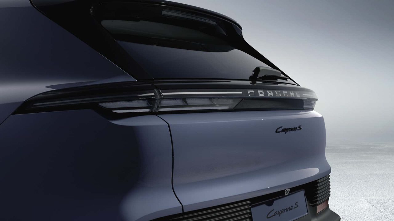 Porsche Cayenne S elétrico estreia com 657 cv e preço acima de R$ 1 milhão