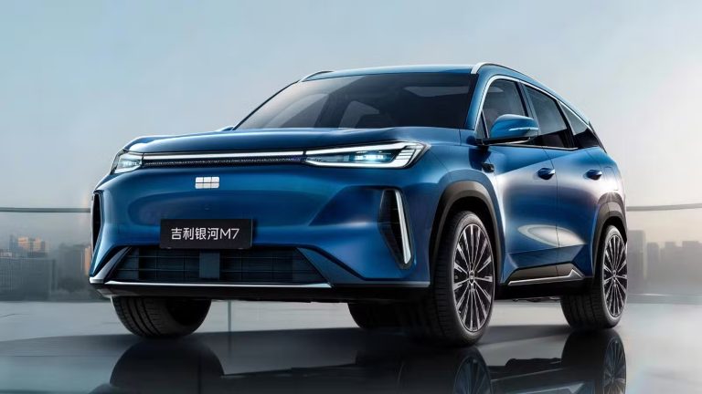 Geely revela data de estreia do Galaxy M7, novo híbrido competitivo