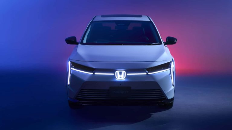 Honda prepara retorno do Insight em 2027, agora como crossover elétrico