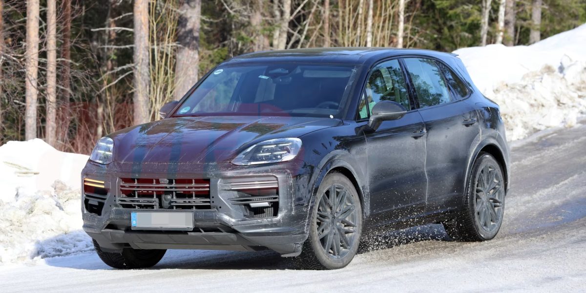 Cayenne mais potente da Porsche passará por atualizações visando a linha 2027