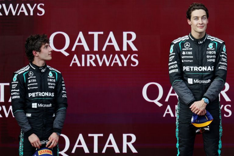 Mercedes domina o GP da Austrália com vitória de Russell e pódio de Antonelli