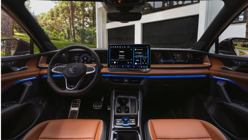 Volkswagen apresenta Tiguan 2026 com tração integral e motor 2.0 Turbo