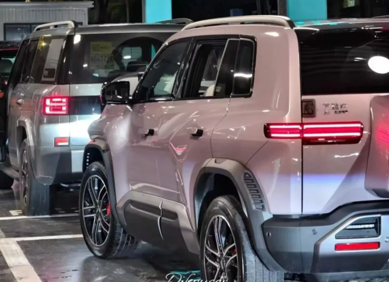 Carregadores ultrarrápidos da BYD ganham formato estratégico e se assemelham a postos de combustível