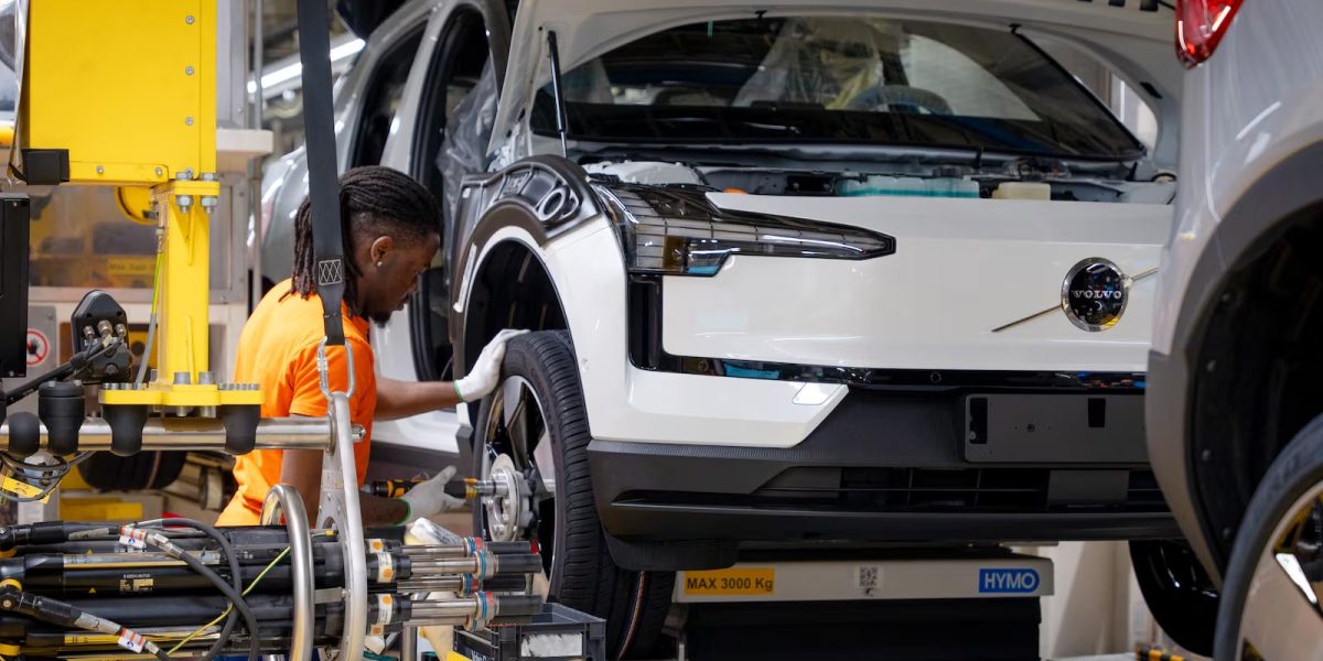 Volvo encerra produção do EX30 nos EUA ainda em 2026