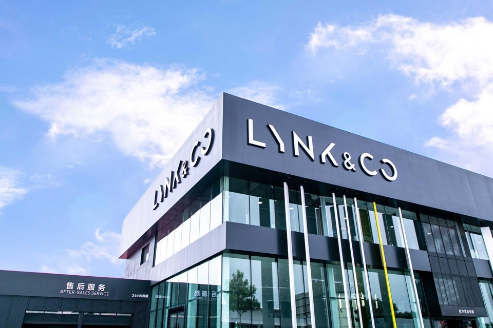 Volvo passa a controlar distribuição da Lynk & Co no mercado europeu