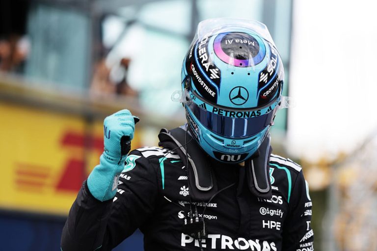 Russell brilha e coloca a Mercedes-AMG Petronas F1 Team na pole na Austrália