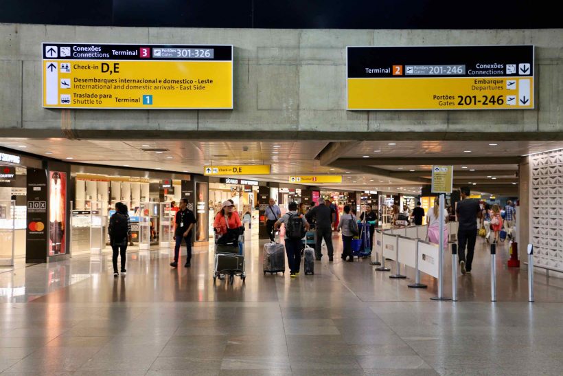Passagens aéreas devem subir após alta de 55% no combustível