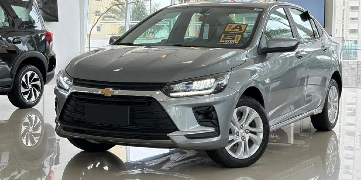 Chevrolet Onix Plus AT Turbo fica R$ 23.000,00 mais barato para PcD