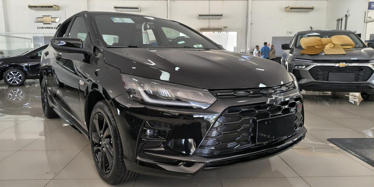 Chevrolet libera Onix RS com R$ 19.885,00 de desconto para PcD