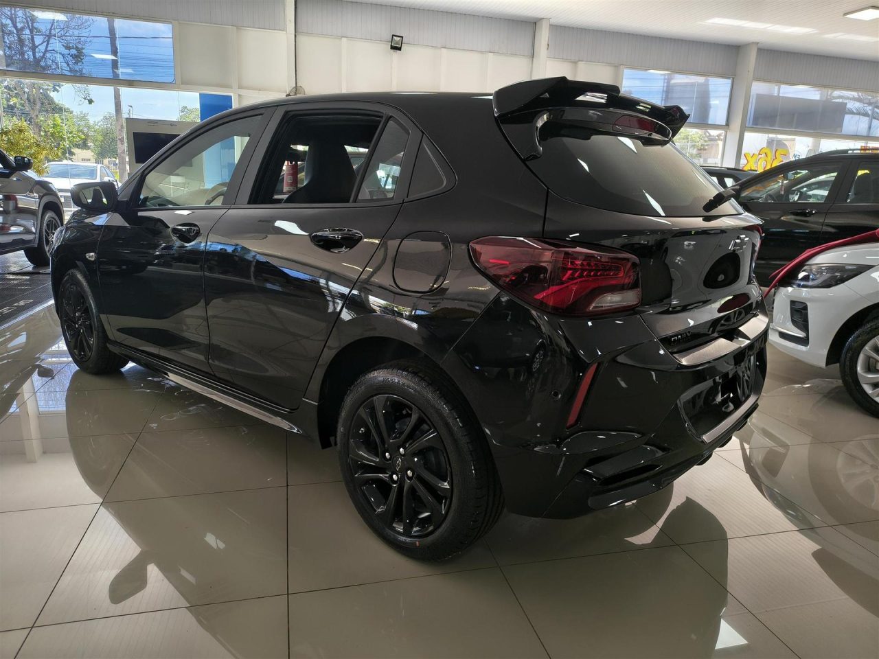 Chevrolet libera Onix RS com R$ 19.885,00 de desconto para PcD