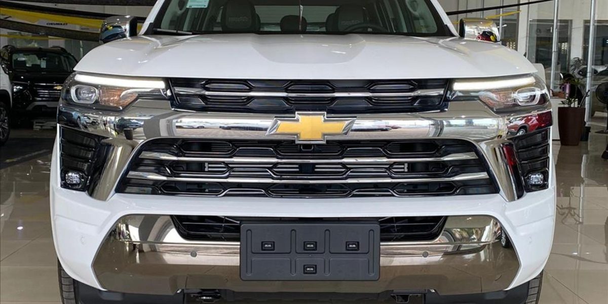 Chevrolet aplica desconto de R$ 57.600,00 na S10 WT AT para CNPJ em março