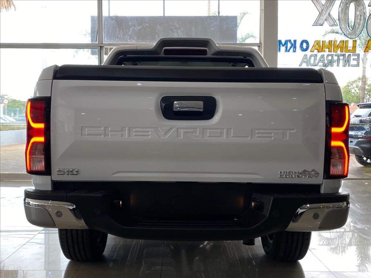 S10 High Country fica R$ 30,2 mil mais barata para CNPJ com nova redução