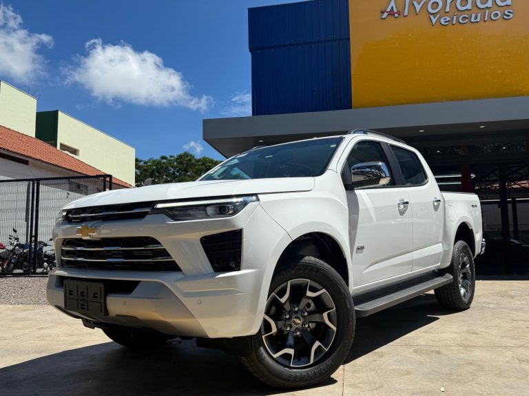 Chevrolet S10 LTZ fica R$ 49.800,00 mais barato para CNPJ em março