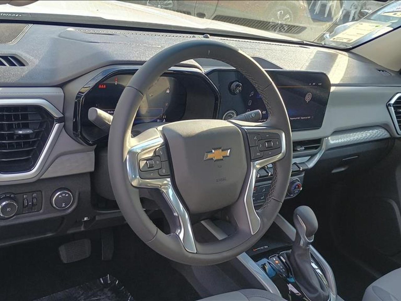 Chevrolet S10 WT MT ganha desconto de R$ 45.300,00 para CNPJ em março