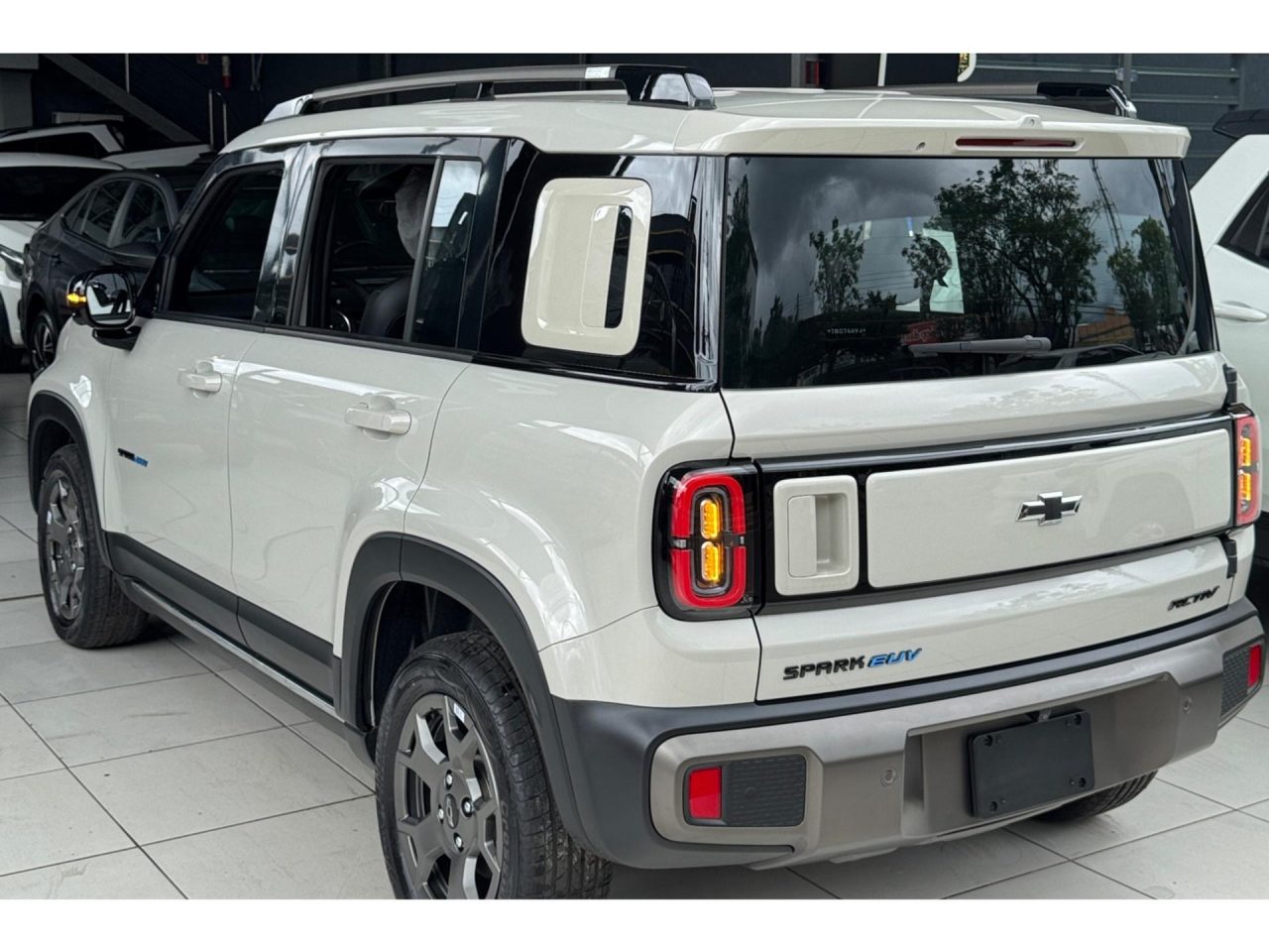 Chevrolet oferece R$ 18.455,00 de desconto no Spark EUV para PcD em março