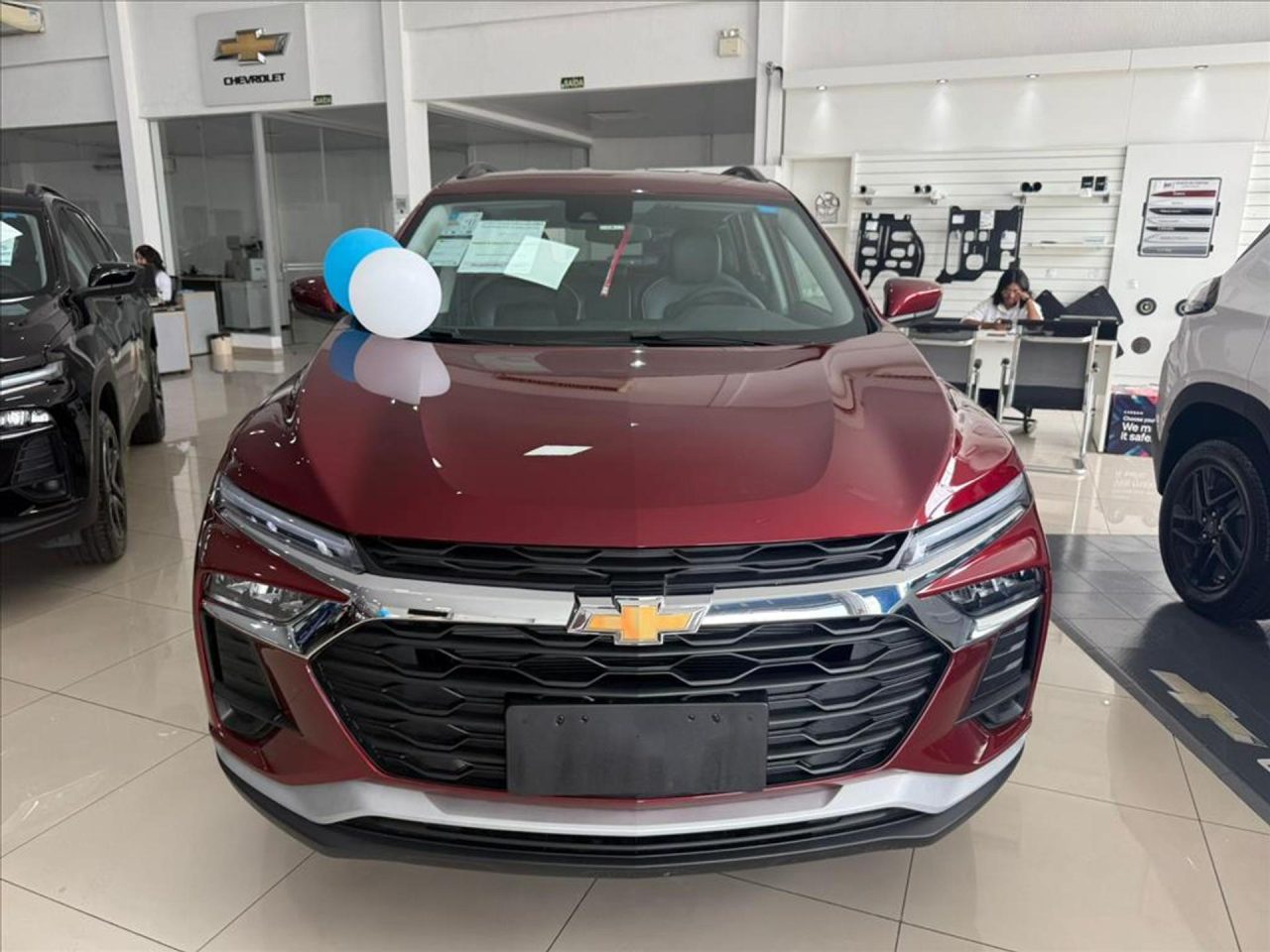 Chevrolet Tracker LTZ recebe desconto de R$ 20.930,00 para PcD em março