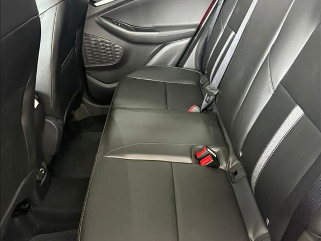 Chevrolet Tracker LTZ recebe desconto de R$ 20.930,00 para PcD em março